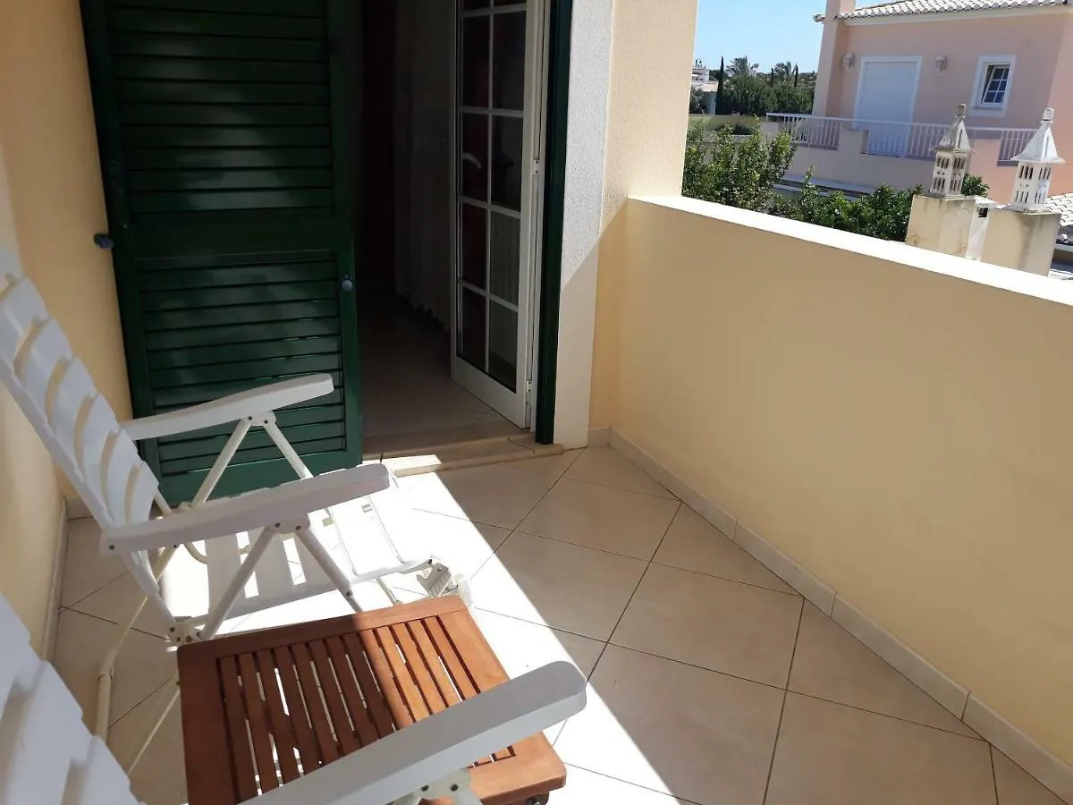 Homestay Portomos Beach, Lagos Rms Apartment
