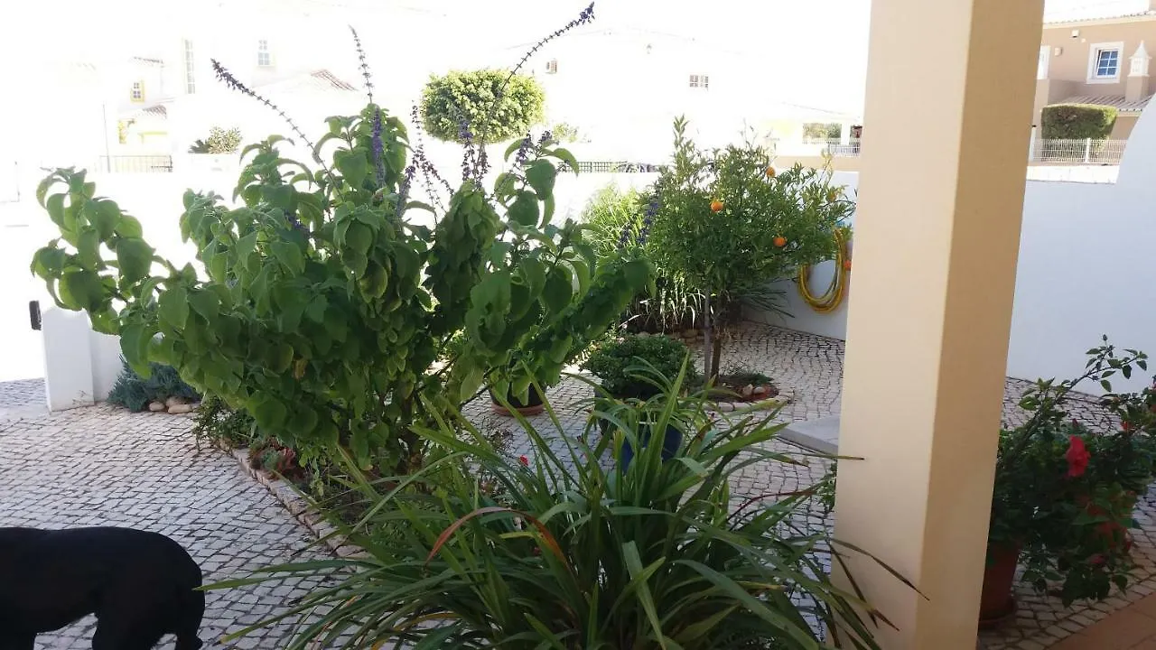 Portomos Beach, Lagos Rms Apartment Homestay