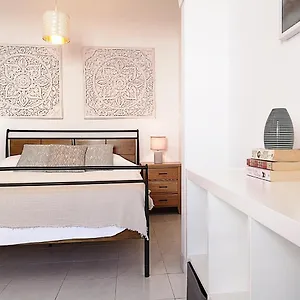 Habitación en casa particular Kintsugi Center, Lagos